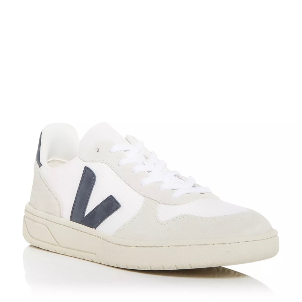 VEJA
Men's V-10 Low Top Sneakers size 11.5